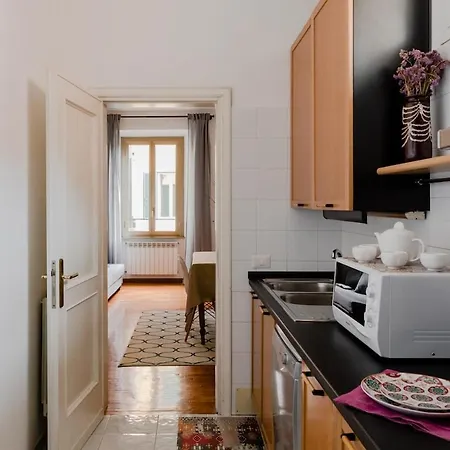 Apartman Casa Buonarroti, Rome, Center, Elegant And Quiet Róma