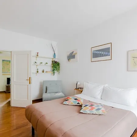 Apartman Casa Buonarroti, Rome, Center, Elegant And Quiet