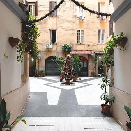 Casa Buonarroti, Rome, Center, Elegant And Quiet *